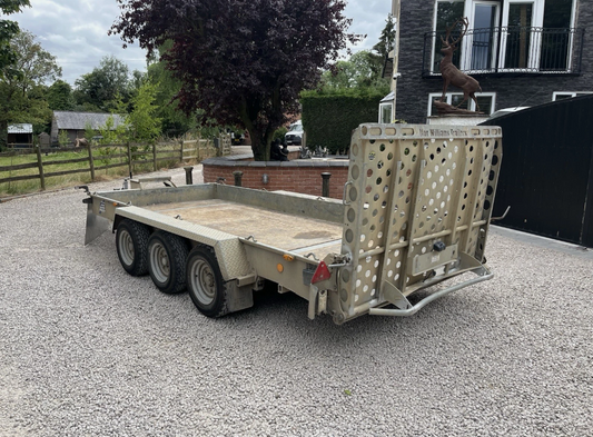 IFOR WILLIAMS GH146 TRI-AXLE PLANT TRAILER >>--NO VAT ON HAMMER--<<