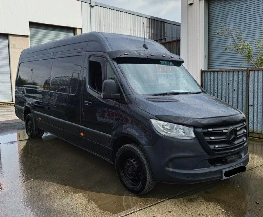 **(ONLY 68K MILEAGE)** 2024 MERCEDES-BENZ SPRINTER 317 PREMIUM CDI L3H2 1950CC DIESEL