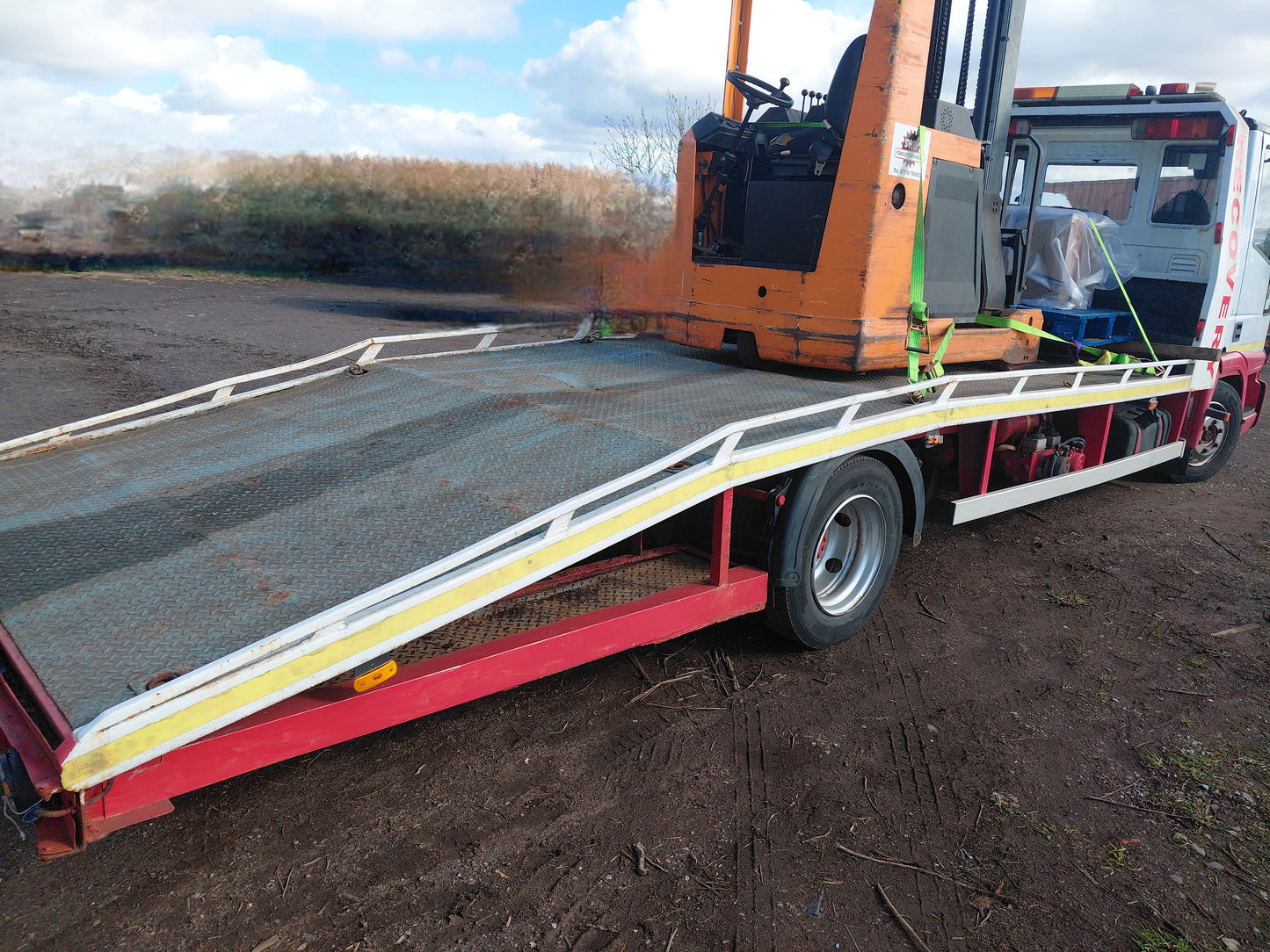 IVECO 7.5TON RECOVERY TRUCK STEEL BED WINCH RAMPS V5 PRESENT