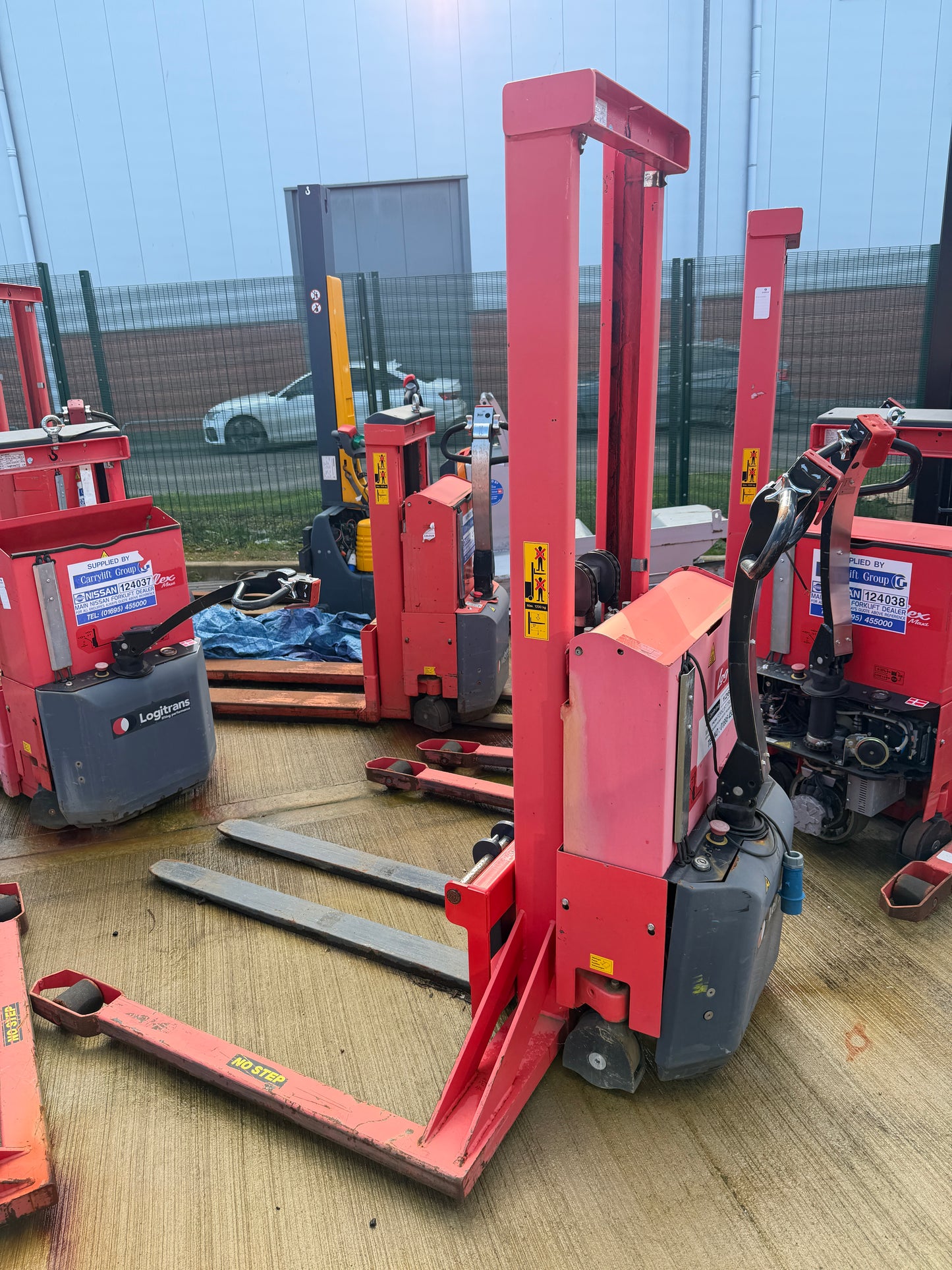 LOGITRANS SELF 1202/1600 ELECTRIC PALLET STACKER