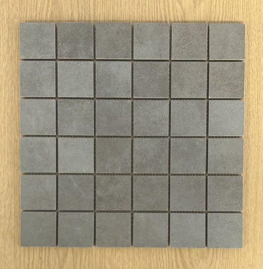 30 BXS (297 PCS) ZAMORA GREY MOSAIC TILE SHEETS 30X30CM.