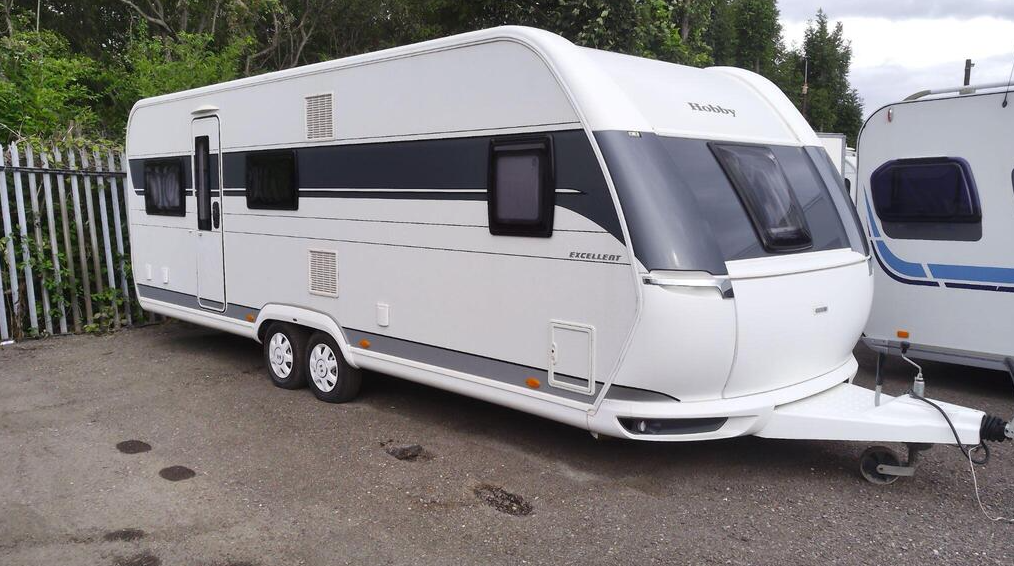 2022 HOBBY 650UMFE PRESTIGE CARAVAN >>--NO VAT ON HAMMER--<<