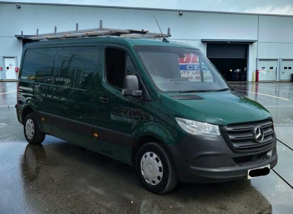 **(ONLY 101K MILEAGE)** 2022 MERCEDES-BENZ SPRINTER 315 PREMIUM CDI L2H1 MANUAL DIESEL PANEL VAN