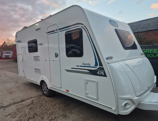 2018 CARAVELAIR ANTARÈS 476 FAMILY 6-BERTH TOURING CARAVAN >>--NO VAT ON HAMMER--<<