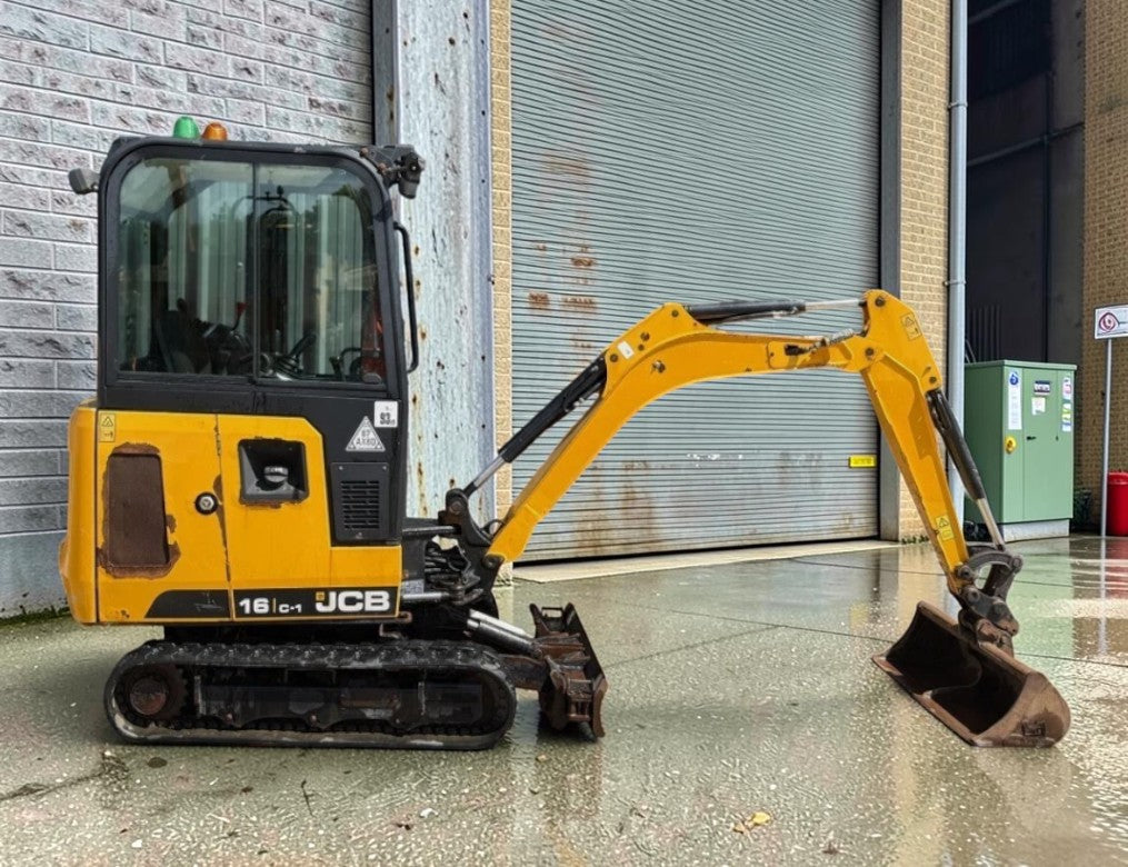 2018 JCB 16C-1 1.7T CAB MINI EXCAVATOR / DIGGER – 591 HOURS