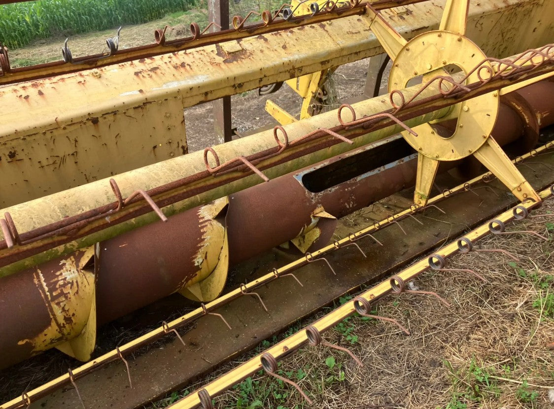 NEW HOLLAND 8040 HEADER FOR SPARES/REPAIRS