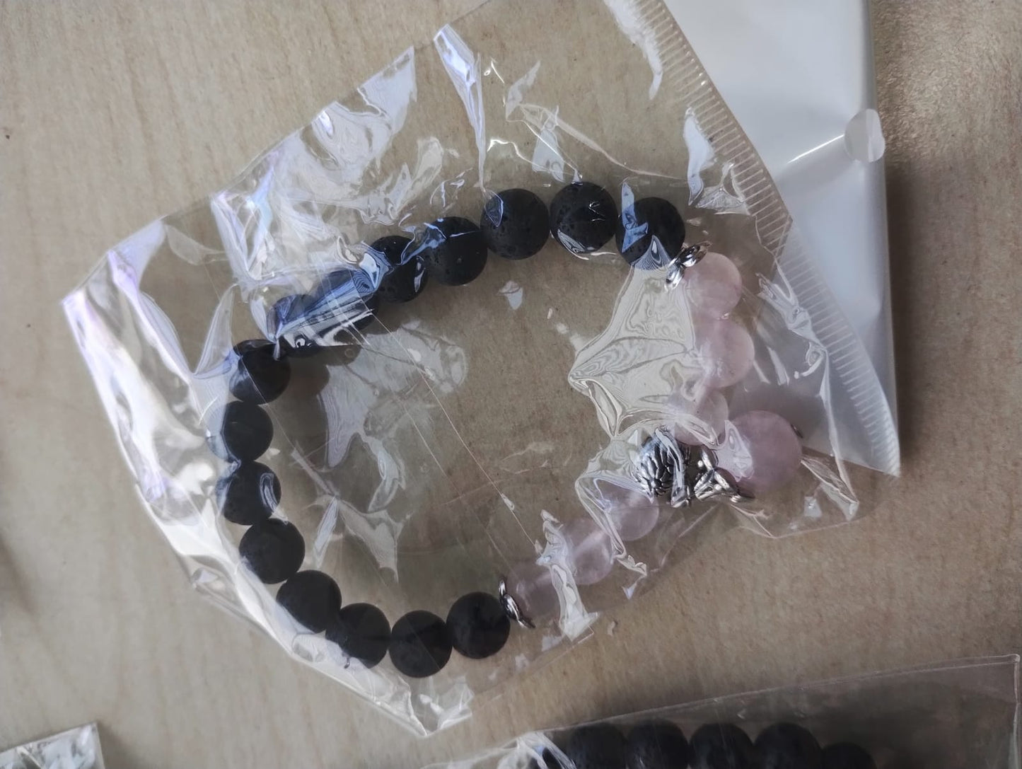 RQ - LAVA CRYSTAL BEADED WITH HANGING BEAD BRACELET JOB LOT OF 13 - BRAND NEW