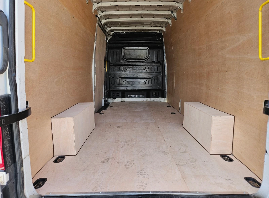 **(ONLY 72K MILEAGE)** 2021 VOLKSWAGEN CRAFTER CR35 TRENDLINE >>--NO VAT ON HAMMER--<<