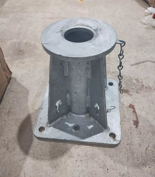 REID TOP MOUNT SOCKET 65GMS- 65MM - NO LID - POSSIBLY USED
