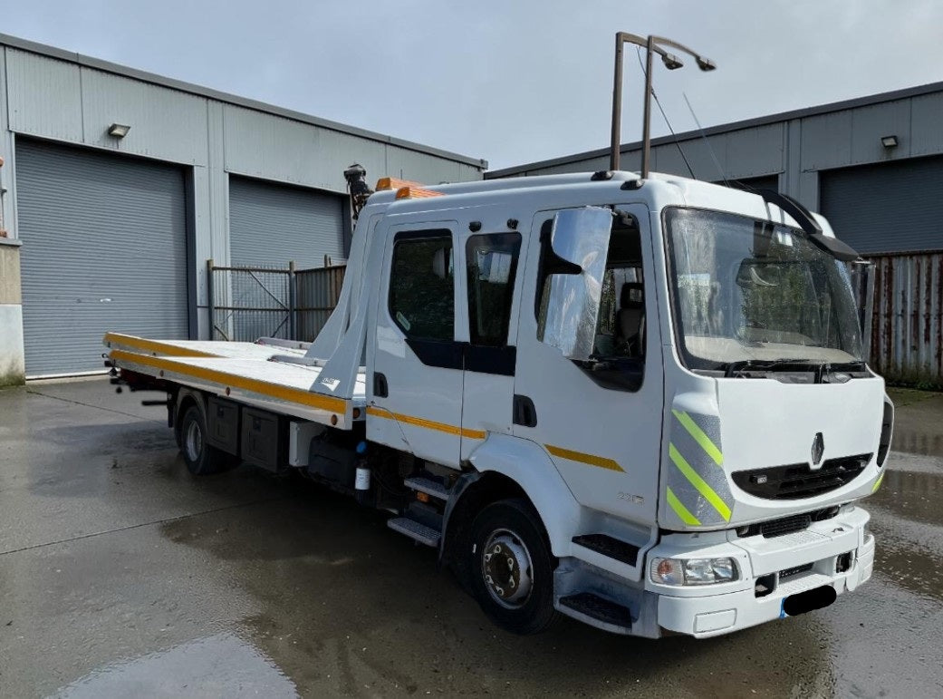 2007 RENAULT MIDLUM 44AGD9 4764CC DIESEL WHITE CREW CAB >>--NO VAT ON HAMMER--<<