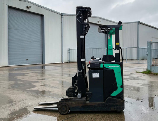 **(INCLUDES CHARGER)** 2019 MITSUBISHI RB16N2 ELECTRIC REACH TRUCK