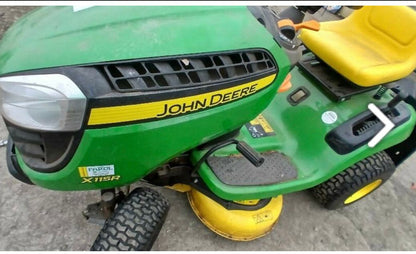 JOHN DEERE X135R - LAWNMOWER TRACTOR >>--NO VAT ON HAMMER--<<