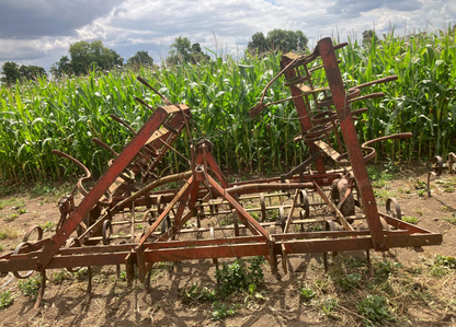 FOLDING SPRINGTINE HARROW