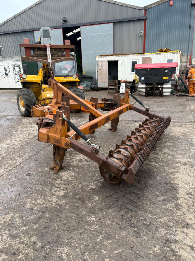 SIMBA 5 LEG SUBSOILER