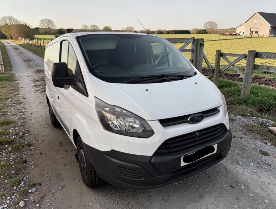 2013 FORD TRANSIT CUSTOM 270 ECO-TECH L1H1 2198CC MANUAL DIESEL PANEL VAN WHITE