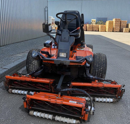KUBOTA AM3300 DIESEL GARDEN TRACTOR GRASS CUTTER WITH COLLECTOR