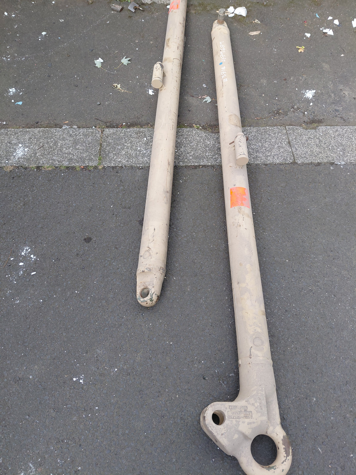 EX MOD SANDY YELLOW TOWING BAR 45TON PLUS