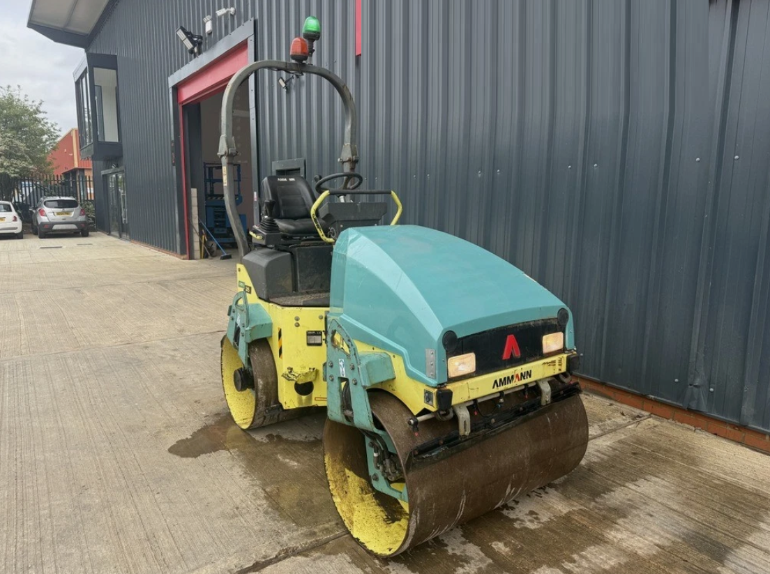 2015 AMMANN ARX 26 DOUBLE DRUM VIBRATING ROLLER