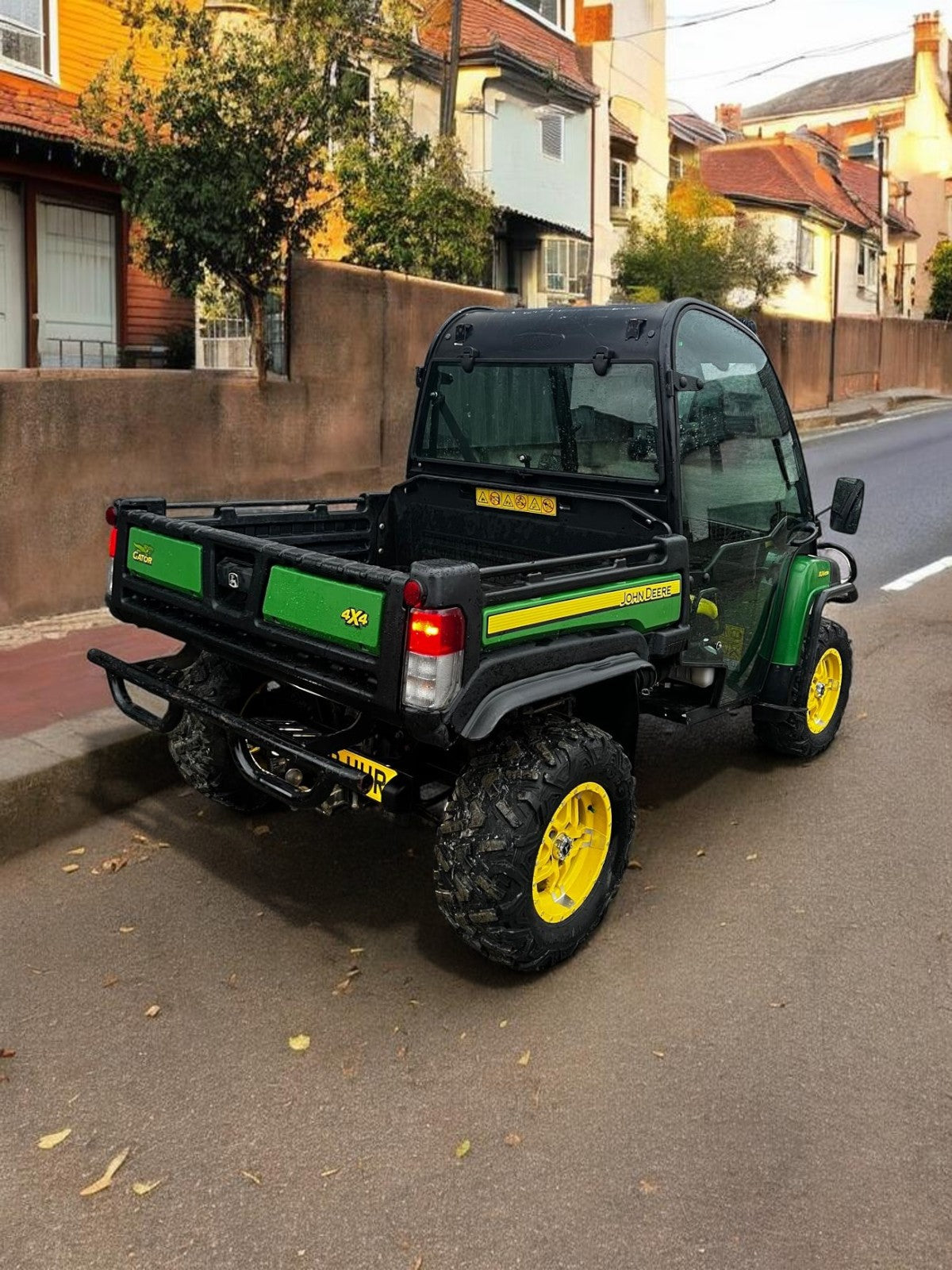 JOHN DEERE XUV855M GATOR AGRI REGISTERED 2020 WITH 1350 HOURS