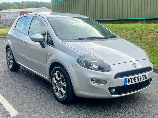 2017 FIAT PUNTO EASY+ 1.4 PETROL MANUAL HATCHBACK SILVER