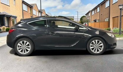 **(ONLY 102K MILEAGE)** 2012 VAUXHALL ASTRA GTC SRI CDTI S/S 2.0L DIESEL >>--NO VAT ON HAMMER--<<