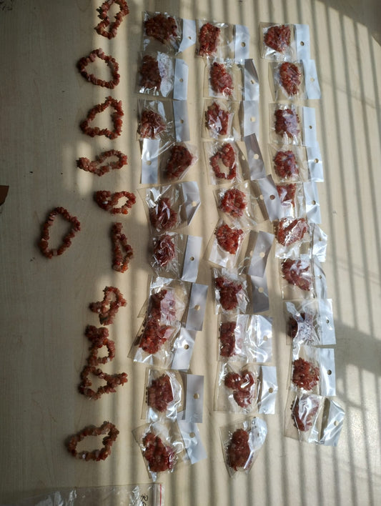 RED ADVENTURINE GEMSTONE CHRYSTAL CHIP BRACELETS - NEW IN ORIGINAL PACKAGING - JOBLOT OF 41