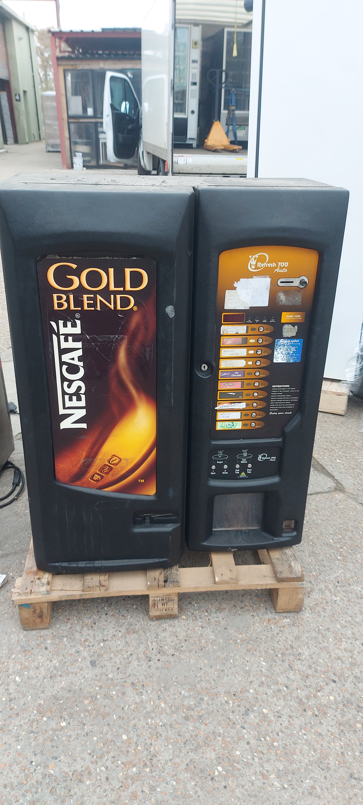 2 X DARENTH COFFEE MACHINES