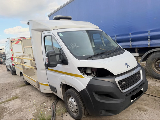 **(ONLY 57K MILEAGE)** 2023 PEUGEOT BOXER 335 PROF PREMIUM + 2.0L DIESEL