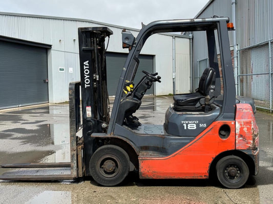 2012 TOYOTA 02-8FDF18 DIESEL FORKLIFT