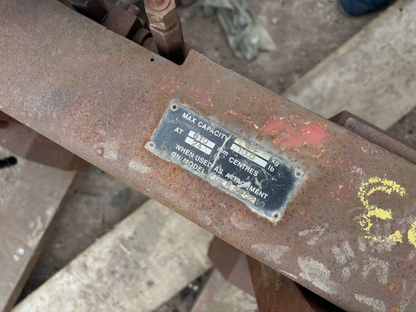 EXPANDING PALLET FORKS – SUITABLE FOR TELEHANDLER, FORKLIFT, OR LOADER