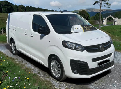 **(ONLY 27K MILEAGE)** 2023 VAUXHALL VIVARO 2900 1.5D 100PS PRO H1 PANEL VAN