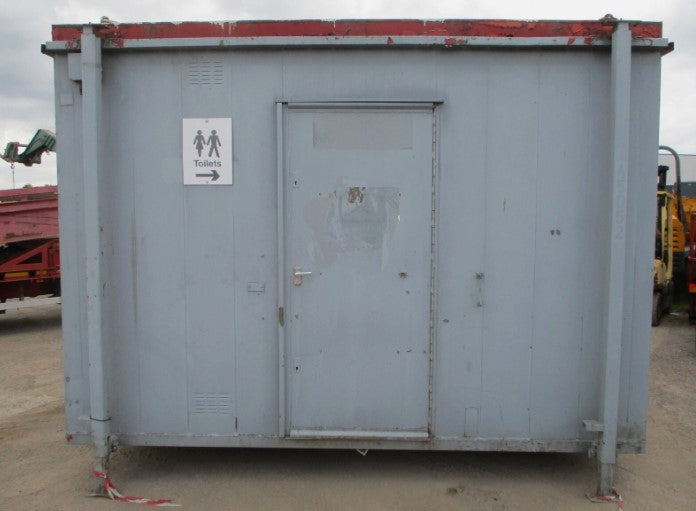 12FT SHIPPING CONTAINER TOILET BLOCK