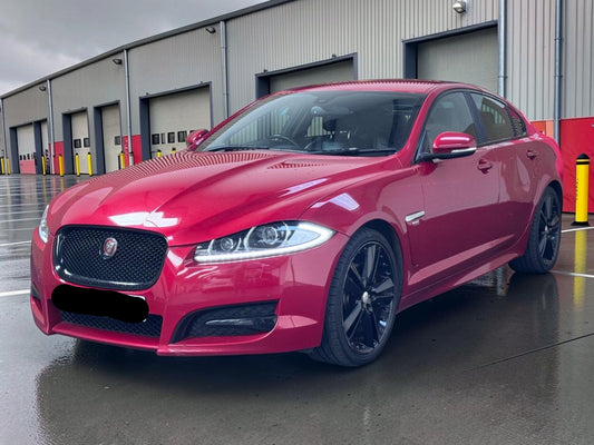 (ONLY 91K MILEAGE)** 2015 JAGUAR XF R-SPORT BLACK D AUTO 2.2L DIESEL SALOON >--NO VAT ON HAMMER--<