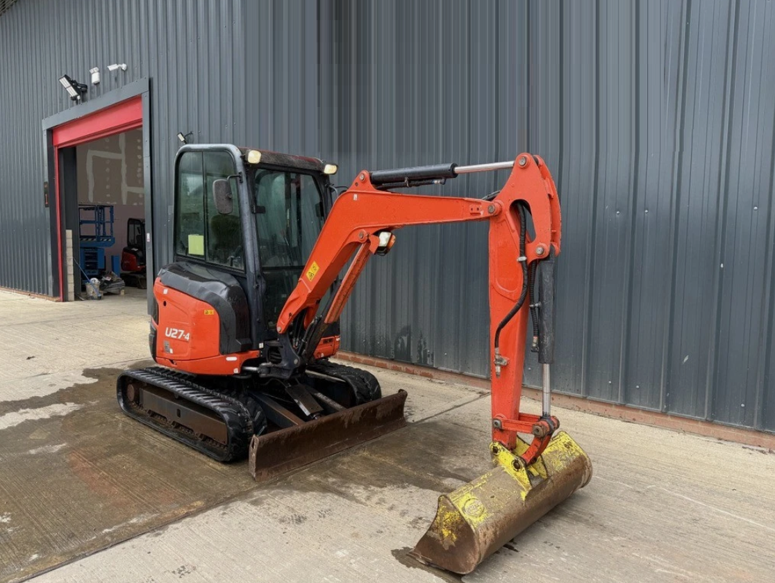 2017 KUBOTA U27-4 2.7T MINI EXCAVATOR / DIGGER – CAB