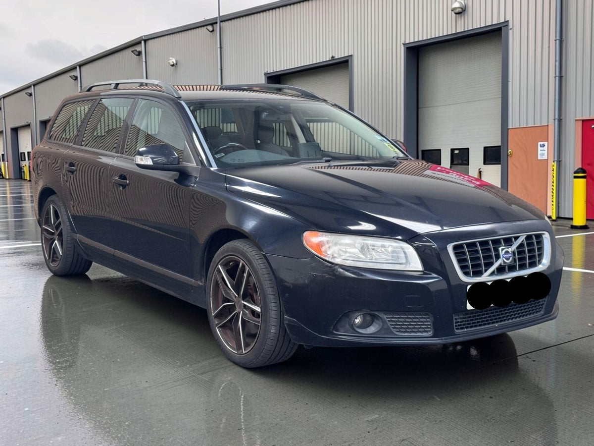 **(ONLY 109K MILEAGE)** 2008 VOLVO V70 2.4 D SE AUTO DIESEL ESTATE BLACK >>--NO VAT ON HAMMER--<<
