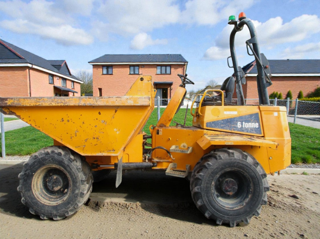 2015 THWAITES 6 TON DUMPER