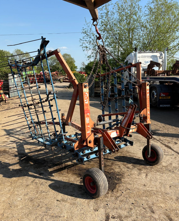 OPICO FOLDING GRASS HARROWS