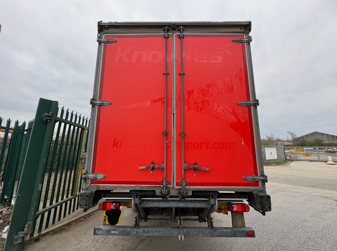 2014 VOLVO FL 7.7 DIESEL SEMI-AUTOMATIC CURTAINSIDER