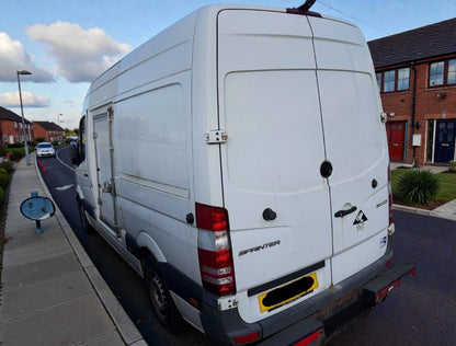 MERCEDES-BENZ SPRINTER 314 CDI MWB FRIDGE VAN (2017 / 17 REG)