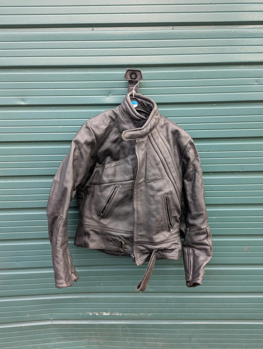 2X MOTORBIKE JACKETS AND QUANTITY OF NEW GLOVES IDEAL FOR MOTORCYCLES