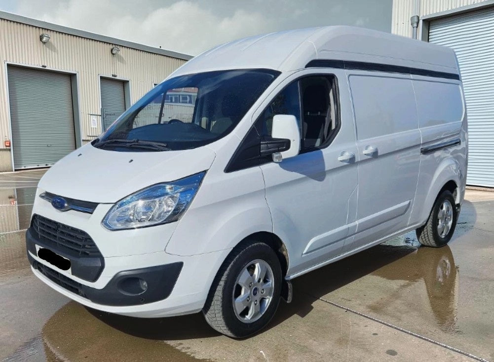 **(ONLY 49K MILEAGE)** 2016 FORD TRANSIT CUSTOM 290 LTD E-TECH L1H1 2198CC DIESEL PANEL VANILES