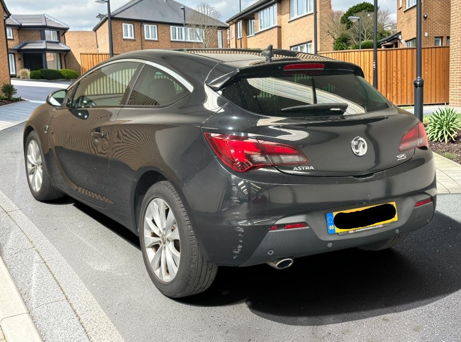 **(ONLY 102K MILEAGE)** 2012 VAUXHALL ASTRA GTC SRI CDTI S/S 2.0L DIESEL >>--NO VAT ON HAMMER--<<