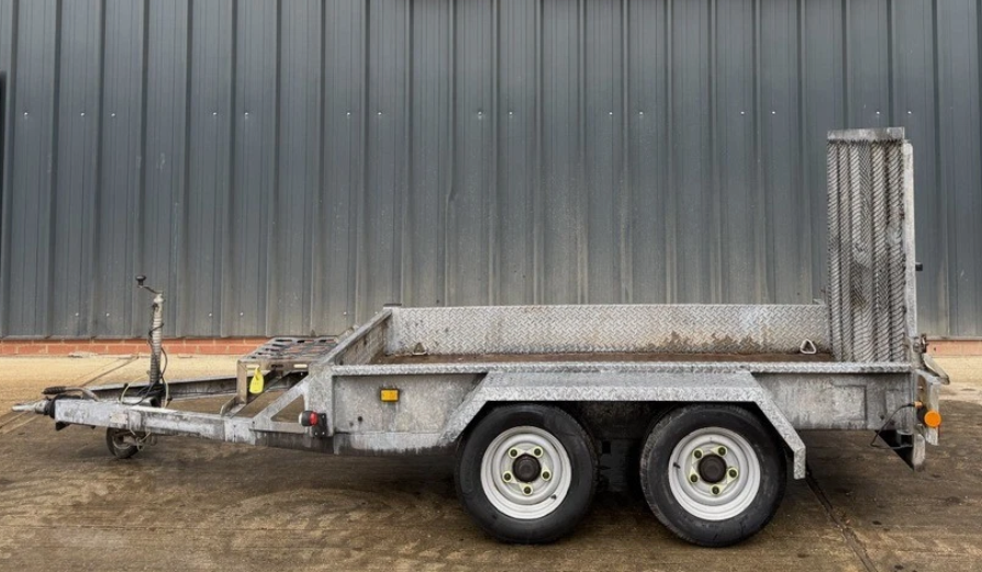 2022 INDESPENSION AD2000 2.7T PLANT / DIGGER TRAILER