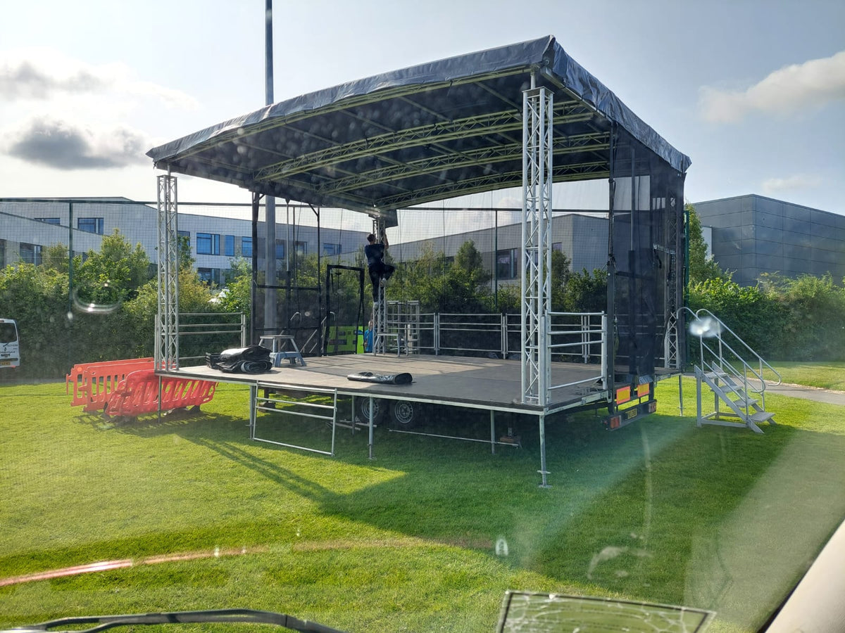 2014 ALSPAW TRAILER STAGE 7.5M X 6M WITH PA WINGS – READY TO WORK >>--NO VAT ON HAMMER--<<