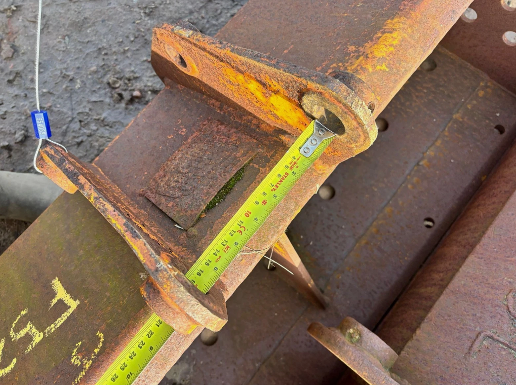HEAVY DUTY EXCAVATOR DIGGING BUCKET – PIN FIT – STOCK 354089