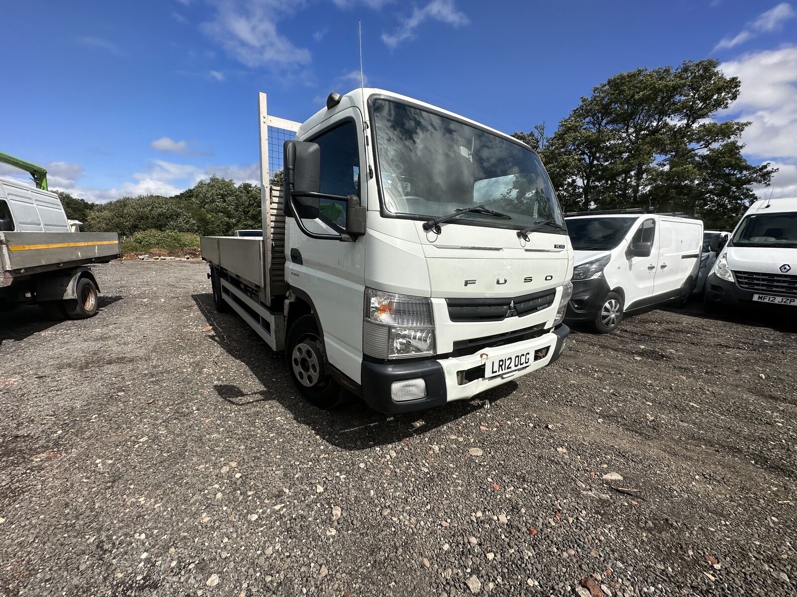 Bid on 2012 MITSUBISHI FUSO CANTER: ROBUST FLATBED AUTOMATIC RWD 173K MILES- Buy &amp; Sell on Auction with EAMA Group