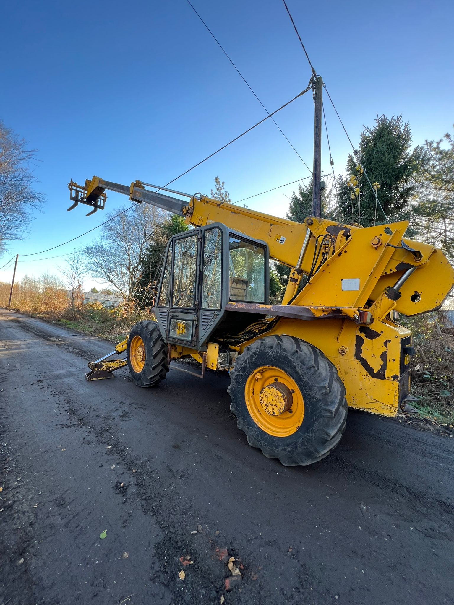 Bid on ROAD-READY JCB 530-120: POWER AND PRECISION IN MOTION- Buy &amp; Sell on Auction with EAMA Group