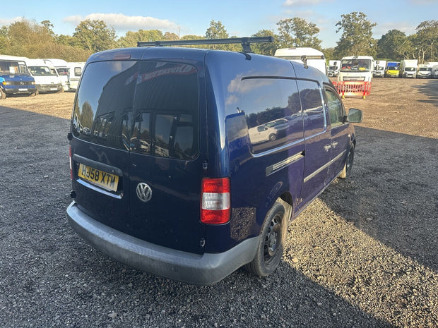 DEPENDABLE VW CADDY MAXI C20: 6-SPEED MANUAL - NO VAT ON HAMMER