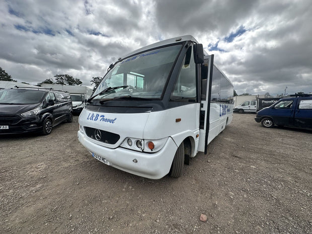 2000 MERCEDES BENZ VARIO - YOUR CANVAS FOR THE PERFECT FAMILY CAMPER ADVENTURE