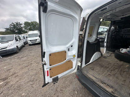 Bid on ONLY 50K MILES - 2015 FORD TRANSIT CONNECT 200 LIMITED: CRUISE CONTROL, CAMERA - NO VAT ON HAMMER- Buy &amp; Sell on Auction with EAMA Group